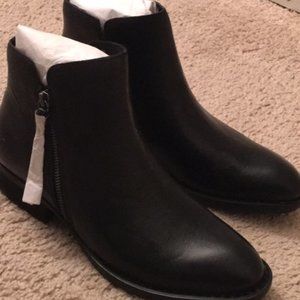 Born Olio Boots - Black Full Grain Leather